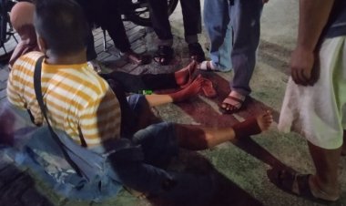 Cewek Tanpa Helm Seruduk Suzuki Spin