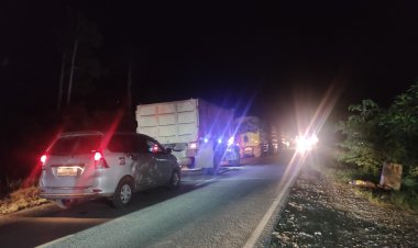 MACET 3 SAMPAI 4 JAM, KONTRAKTOR DINILAI BELUM SIAP