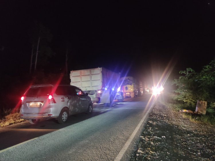 MACET 3 SAMPAI 4 JAM, KONTRAKTOR DINILAI BELUM SIAP