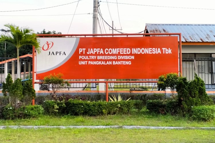 Sungai Hijau Diduga Sengaja Dialirkan Limbah Oleh PT. Japfa Comfeed Indonesia